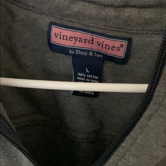 Vineyard vines gray/navy shep shirt medium - Picture 2 of 4